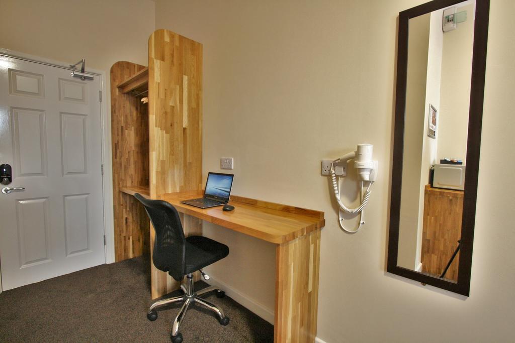Central Hotel Gloucester By Roomsbooked Ruang foto
